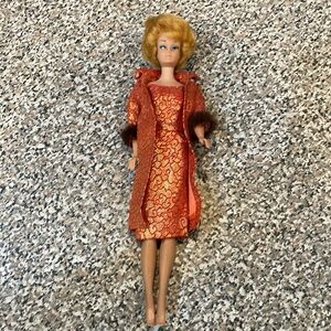 1960s vintage platinum blonde, Barbie doll / beautiful brocade 2 piece outfit